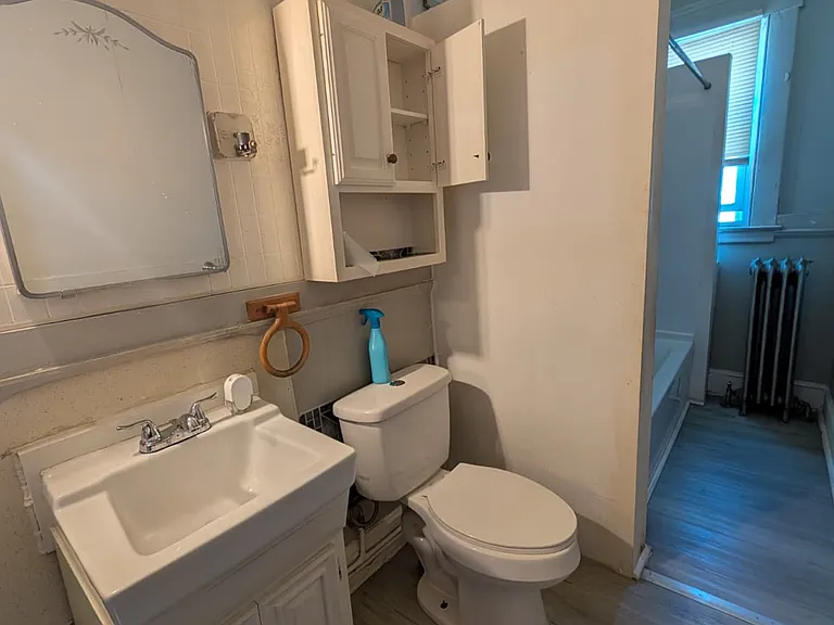 24 Hallock Ave #3 — Photo 6