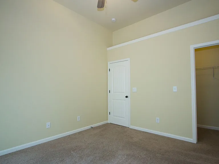 793 Kaitlyn Dr — Photo 39