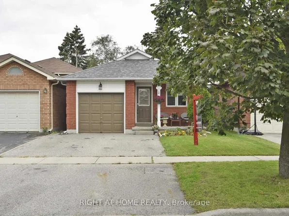 1434 Largo Cres, Oshawa, ON L1G 7E5