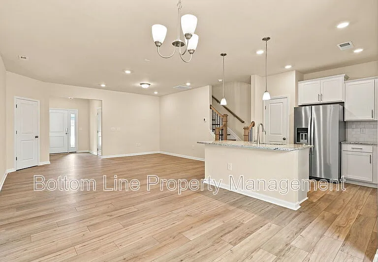 460 Glen Clova Dr — Photo 23
