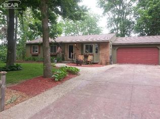 315 Fonro Dr, Brighton, MI