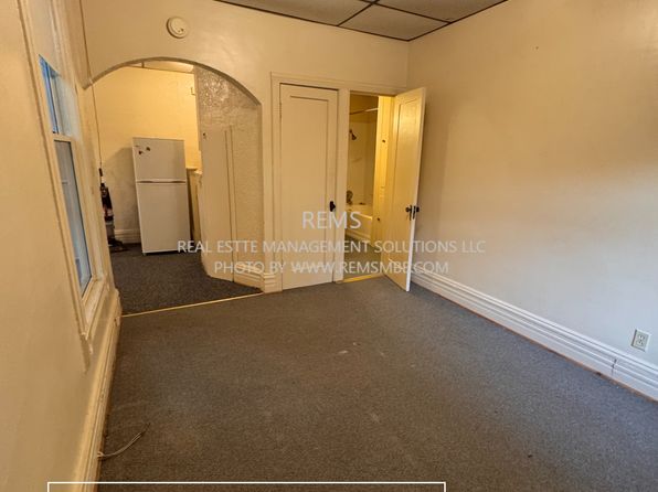 125 7th Ave #4