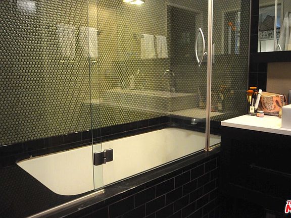 3rd image of 849 S Broadway APT 1106