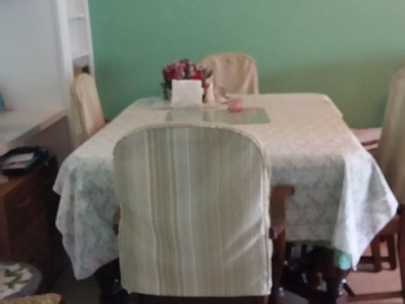 Dining w pass thru window 