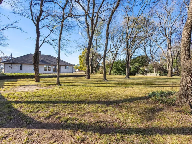 170 N Meadowbrook Dr — Photo 34