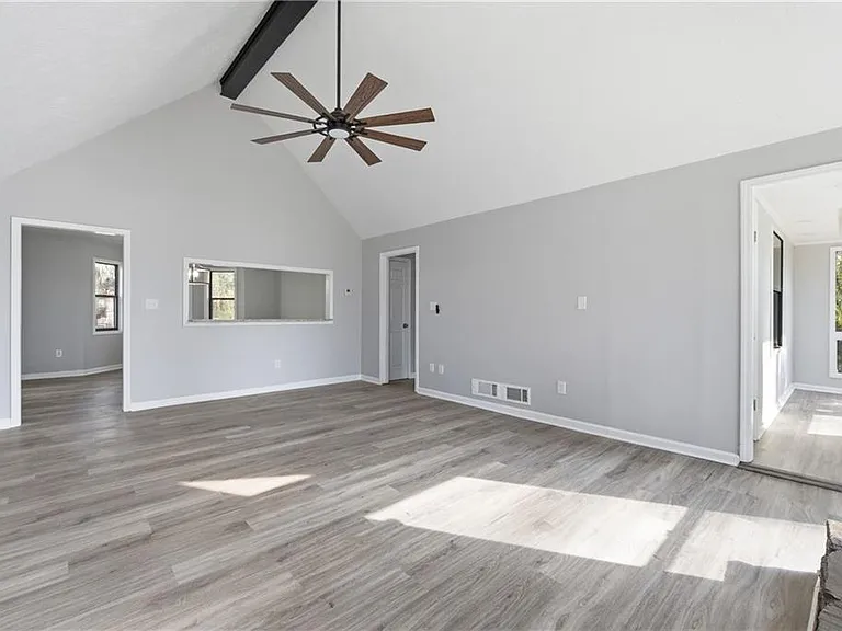 4380 Cary Dr — Photo 8