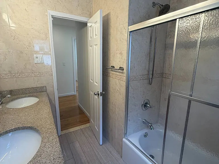 268 Chesterton Ave #1 — Photo 5
