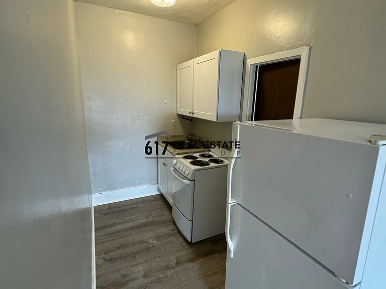 40 Anderson St #19 — Photo 3