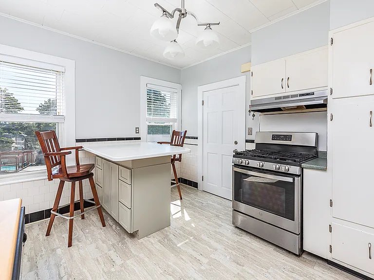 46 Burpee Rd #2 — Photo 9