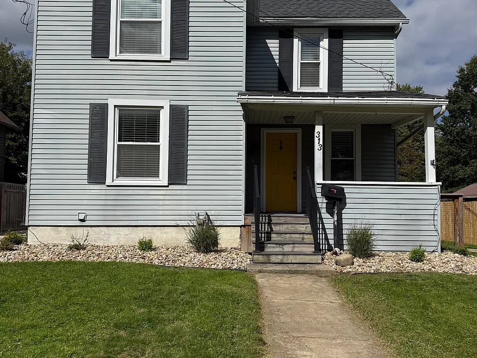 313 E Smith Rd