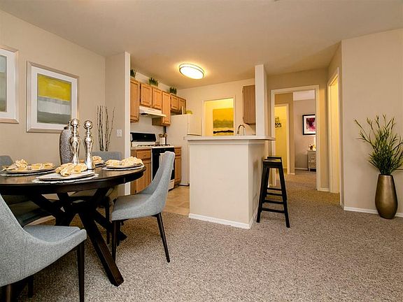 Open Kitchen and Dining Nook at Hatteras Sound