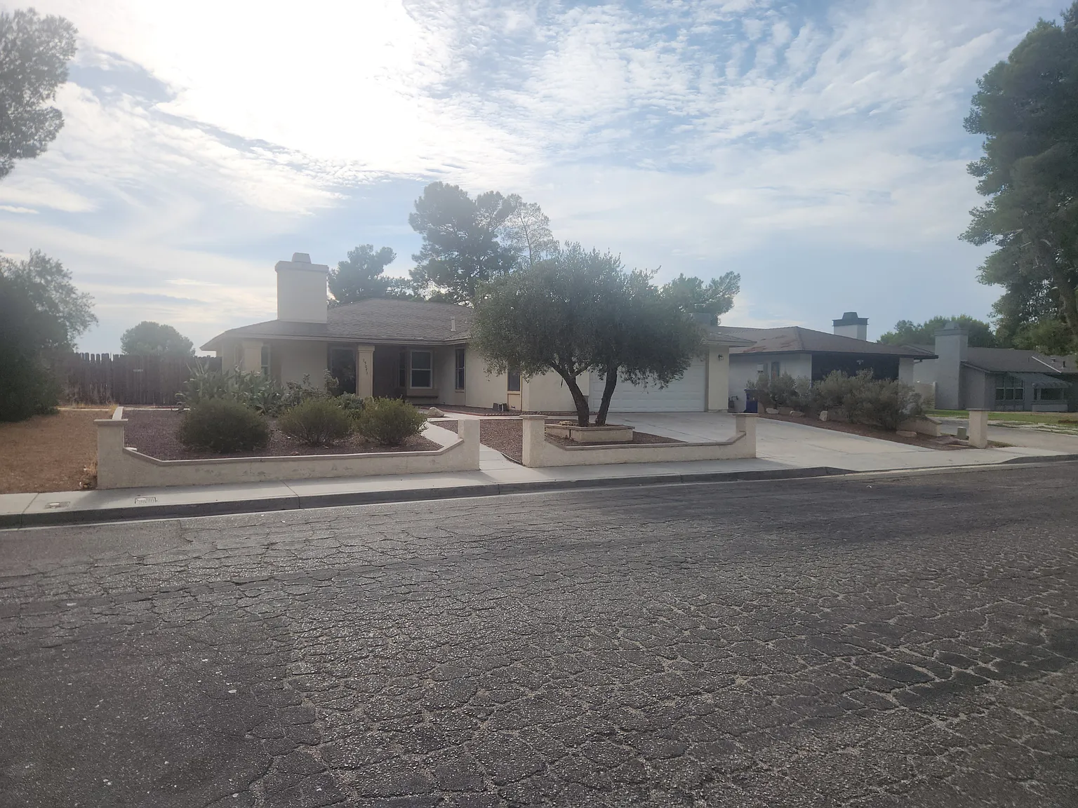 4 bed, 1732 sqft, $2,290 — Photo 2