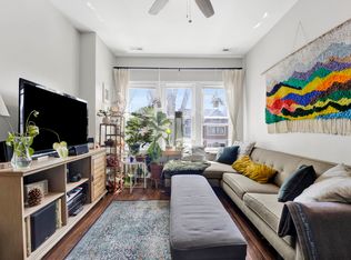 1914 W Henderson St APT 1F, Chicago, IL 60657