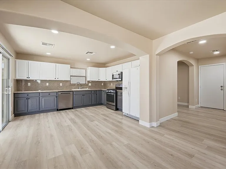 Chino Peak Ct — Photo 11