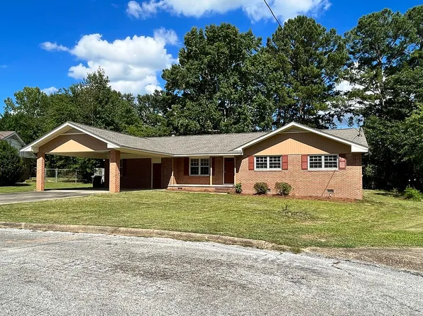 1207 S 13th Ave, Lanett, AL 36863
