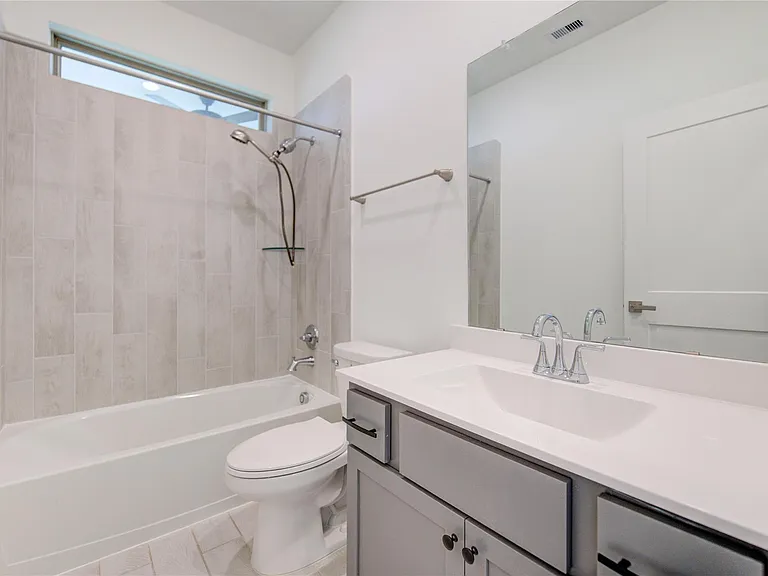 18815 River Overlook Ct — Photo 17
