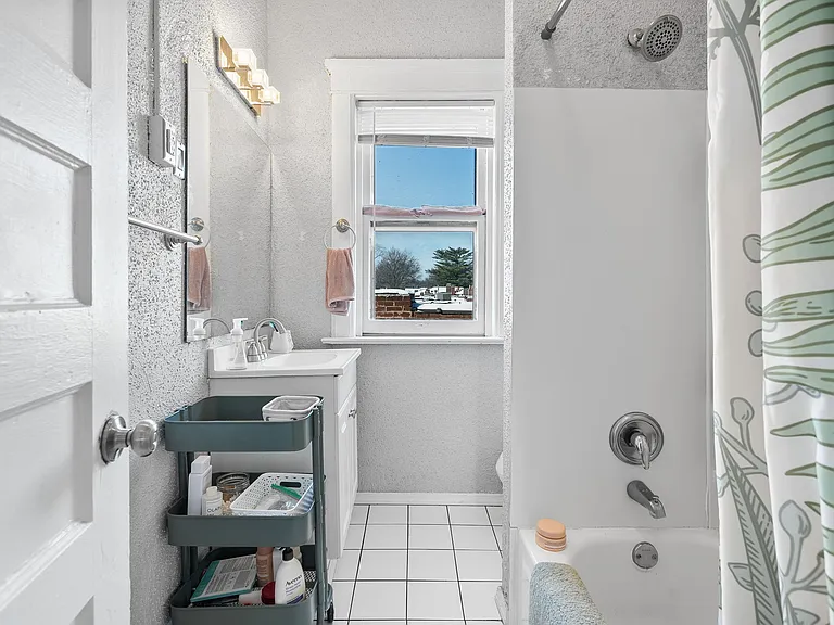 6018 Westminster Pl — Photo 14