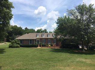 6102 Foxland Dr, Brentwood, TN 37027