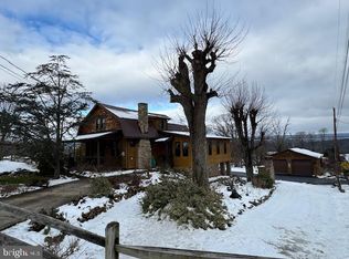 2 Jenkins Ln, Lewistown, PA 17044