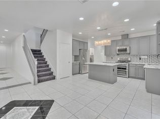 7917 Sally Irene Ct, Las Vegas, NV 89113