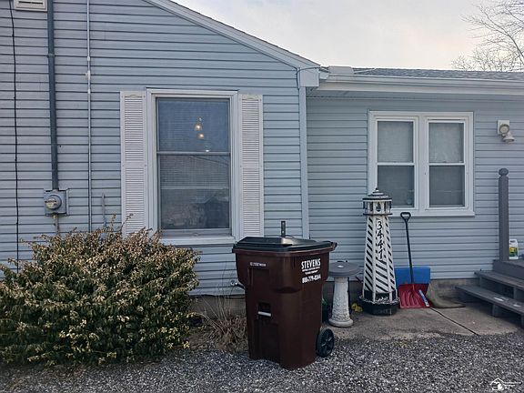 5th image of 3447 Maine Ct