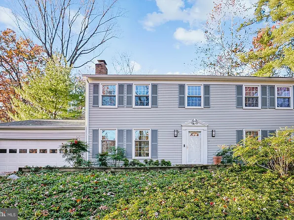 11410 Running Cedar Rd, Reston, VA 20191