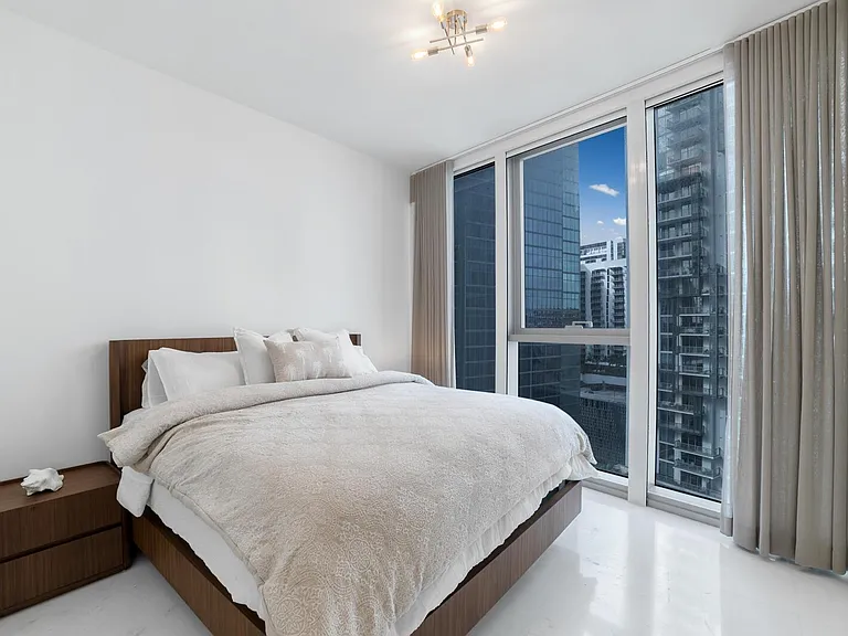 300 Biscayne Boulevard Way #1804 — Photo 5