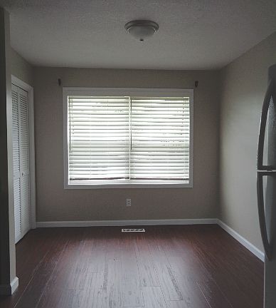 3rd image of 209 Glenwood Ln #1-4