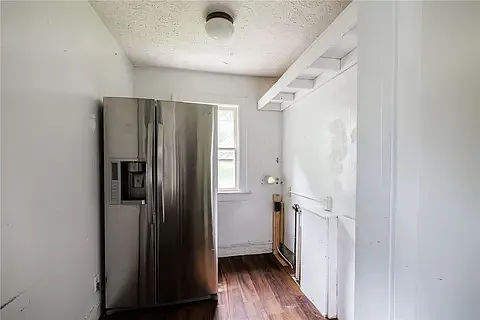 160 North Ave — Photo 7