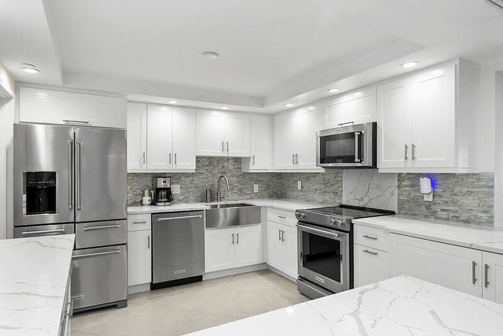 1360 S Ocean Boulevard #907, photo 8