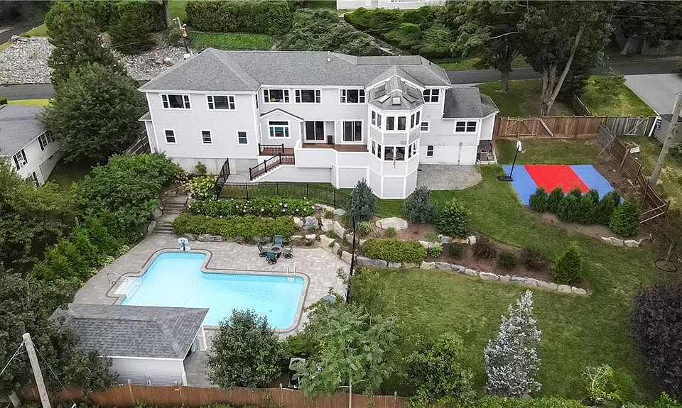 21 Crestwood Rd, Warwick, RI 02886 Zillow