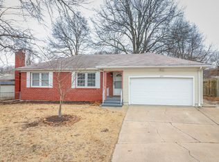 205 E Crestview St, Springfield, MO 65807