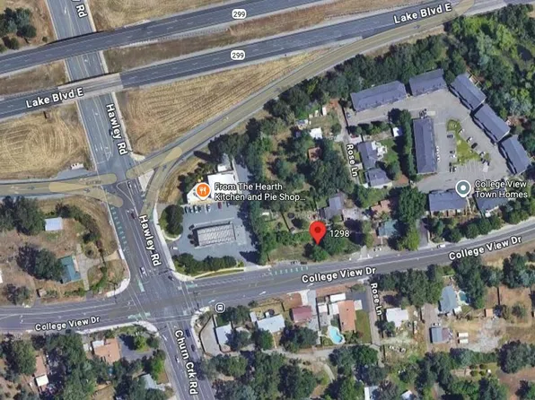 1298 College View Dr, Redding, CA 96003
