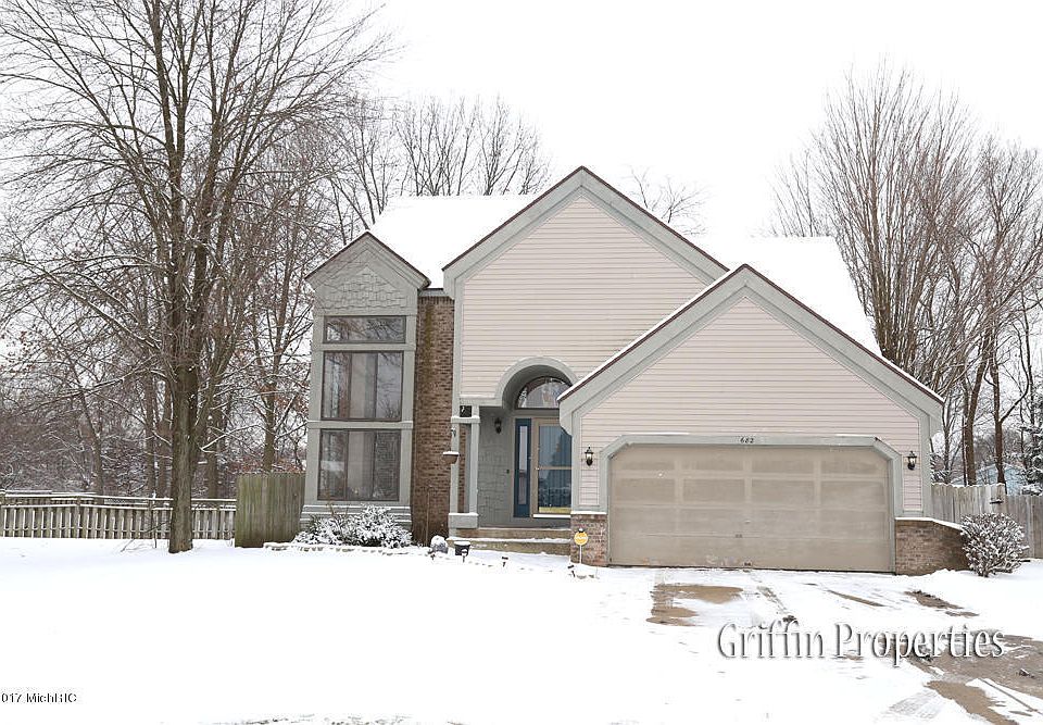 1st image of 682 Sandhurst Dr SE