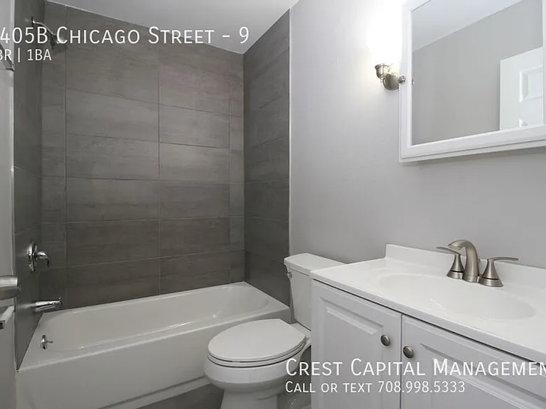 1405B E Chicago St #4 — Photo 1