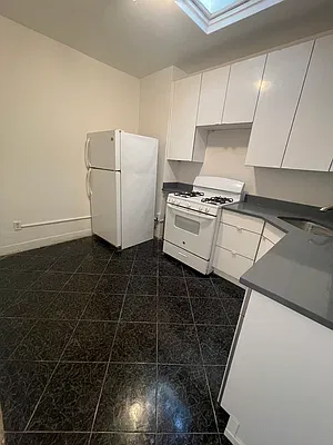Rented by Orchard Plaza, LLC | media 3