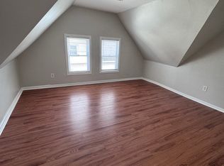 86 Sanford Ave #2, Bridgeport, CT 06604
