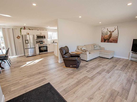 5th image of 70444 SW Range Rd #106