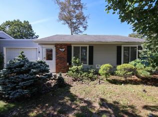 291B Vernon Rd #B, Monroe Township, NJ 08831