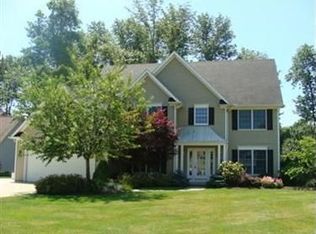 30351 Adams Ln, Westlake, OH