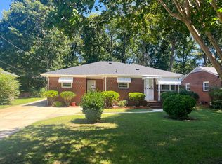 1703 Pichard St, Greensboro, NC 27401