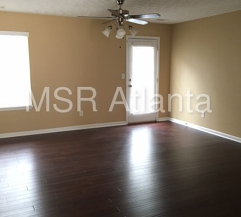 5th image of 114 Greenwood Dr