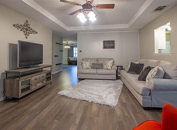 5th image of 4214 Willow Springs Dr