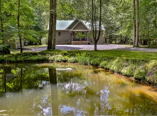1426 Cashes Valley Ln, Cherry Log, GA 30522
