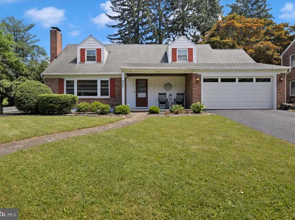 711 State St, Shillington, PA 19607