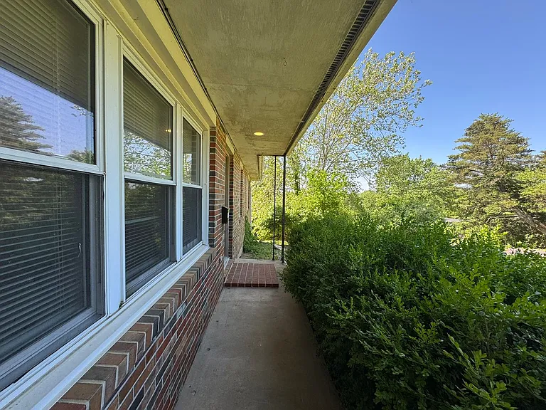 6550 S Old Village Rd — Photo 6