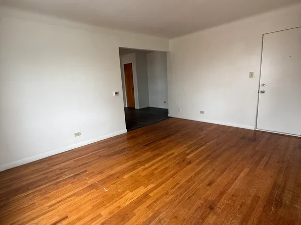 455 5th Ave #459, Marion, IA 52302