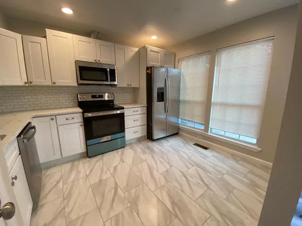 914 Dartmouthglen Way, Baltimore, MD 21212