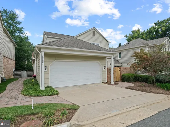 10524 Elmsway Ct, Oakton, VA 22124