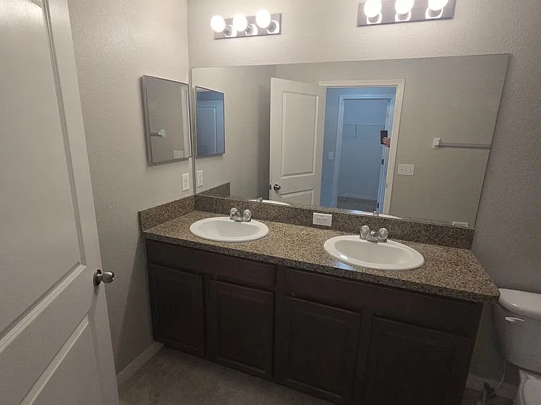 12961 Utopia Gardens Way — Photo 12